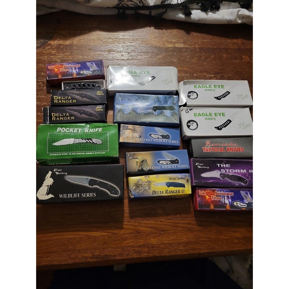 Frost Cutlery Flying Falcon Barracuda Tactical Pocket Knifes Knife Vtg Lot of 16